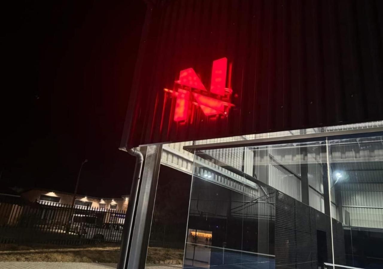 The Nottingham Road Hotel Exterior foto
